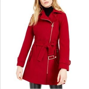 Micheal Kors SZ 2. Good Condition hardly worn.